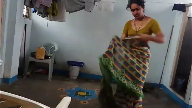 ஹாட் லத்தீன் வெப்கேமில் ஒரு உலகின் சிறந்த ஆபாச தளத்தில் டில்டோவை சவாரி செய்கிறார்