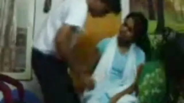 ரெட்ஹெட் அழகா சிறந்த கவர்ச்சி ஆபாச சக் டிக் டீப்ரோட்