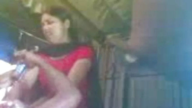 ஒரு மனிதனை ஒரு சிறந்த அக்டோபர் 2018 xnxx சச்சரவு செய்வதை மில்ஃப் தடுக்க முடியவில்லை