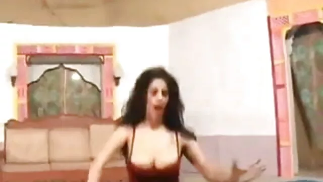 பாப்பாவின் சிறந்த porn xxx, சிறிய ஸ்லட் ஹூ