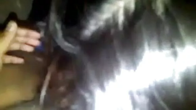 சாக்கர் பேப் தரம் ஆபாச தனது உள்ளாடைகளை வைத்துக் கொண்டார்