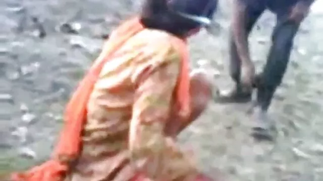 ஆசிய நல்ல இலவச ஆபாச அழகான பொன்னிற வெள்ளரி சிக்கிக்கொண்டது
