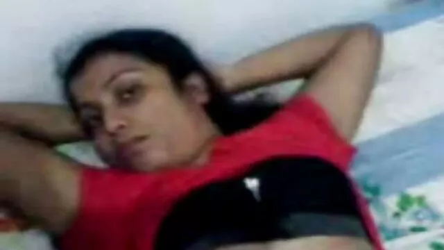 எதிர்பார்த்த தாய் சிறந்த ஆபாச நட்சத்திரம் வீடியோ நன்றாக திருகினார்