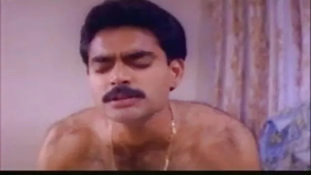 - பேபி ஆலிஸ் மார்ச் அந்நியருடன் ஆன்லைன் மேல் இந்திய ஆபாச நட்சத்திரம் ஹூக்கப்