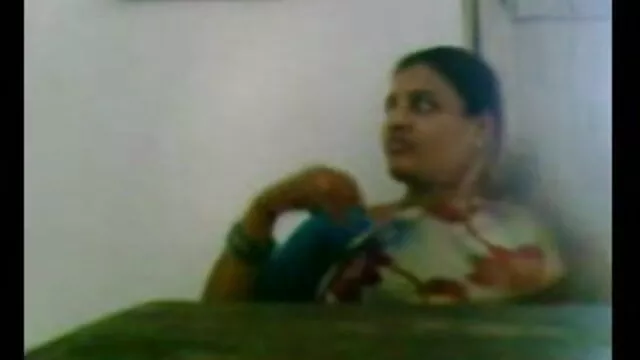 ப்ரூனெட்ஸ் மூன்றுபேர் குழந்தைகள் நல்ல ஆபாச வீடியோ
