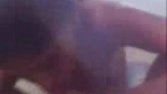 நீண்ட முலைக்காம்புகளுடன் கேம் பெண் நல்ல கவர்ச்சி வீடியோ