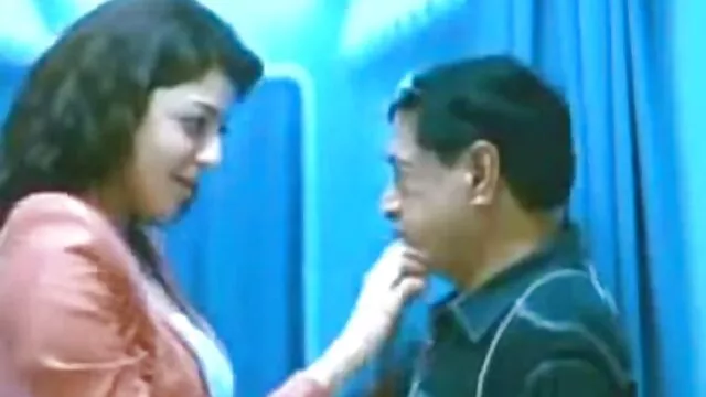 டேன் ஜோன்ஸ் அழகி செயலாளர் முதலாளி சன்னி லியோன் சிறந்த செக்ஸ் வீடியோ 69 மற்றும் அவரது பெரிய புண்டையில் படமெடுக்க விரும்புகிறார்