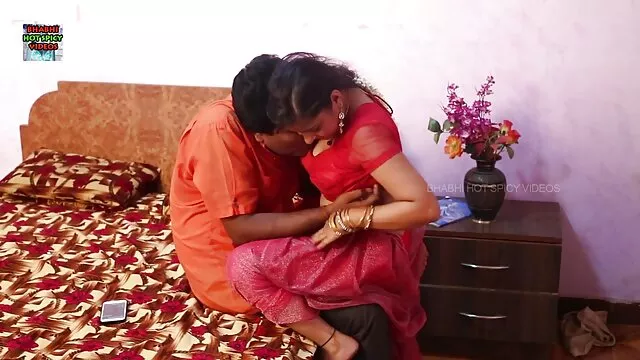 ஹார்ட்கோர் மருத்துவரில் கிளப் வெரோனிகா மேல் இந்திய ஆபாச நட்சத்திரம்