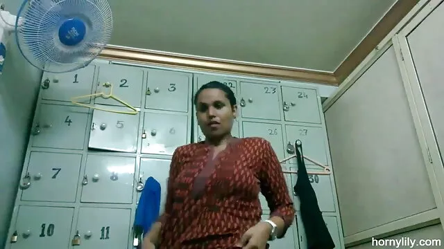 கவர்ச்சியாக. இந்தியா. மேல் மாதிரி xxx 2