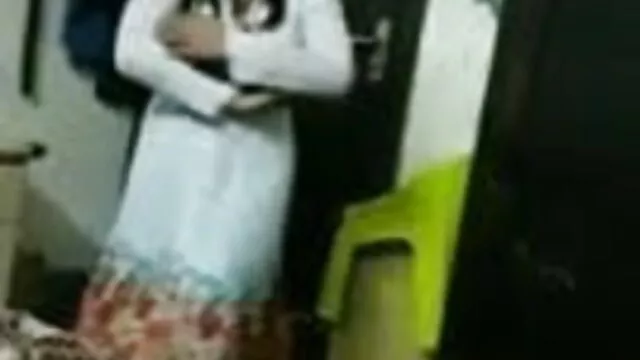 டூடுலுடன் காப் ப்ளே சிறந்த செக்ஸ் வீடியோ hd
