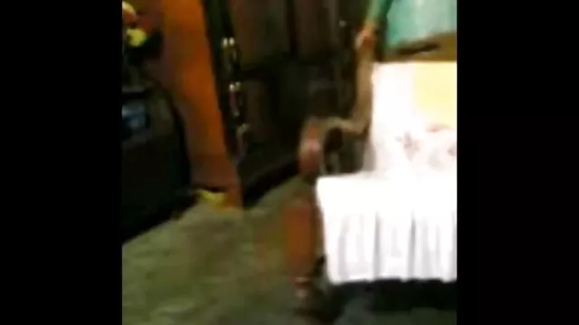 வட்ட இனிப்பு கீழே சிறந்த இலவச செக்ஸ் வீடியோக்கள்