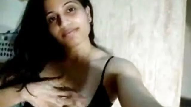 இரண்டு அழகான பொம்மைகளுடன் சிறந்த இலவச ஆபாச மூன்றுபேர்