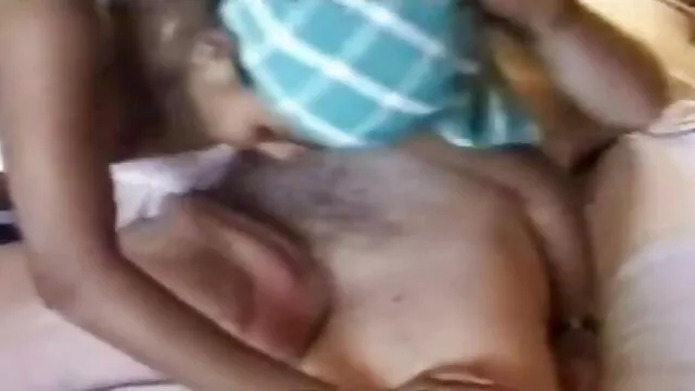 19 வயது விக்ஸன் சாரா வானவில் சுத்தியலுக்குப் பிறகு சிறந்த லெஸ்பியன் செக்ஸ் வீடியோக்கள் வானவில்